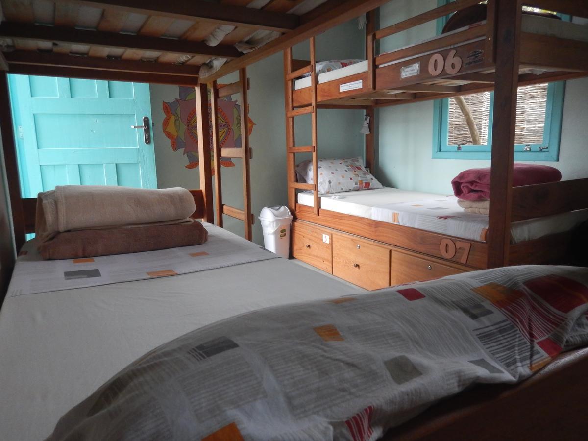 Paikea Hostel Praia Do Rosa Buitenkant foto